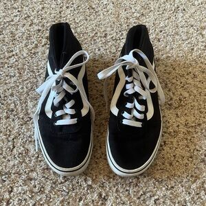 Black Vans Hightop Women’s Size 6.5